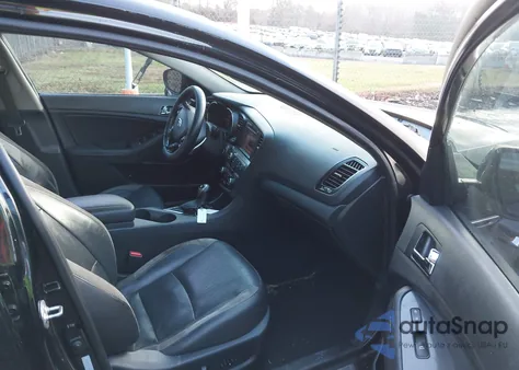 2013 Kia Optima Sx z USA, uszkodzony, nr VIN 5XXGR4A6XDG187900